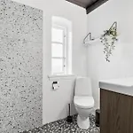 5 Bedroom Gorgeous In Дом отдыха *