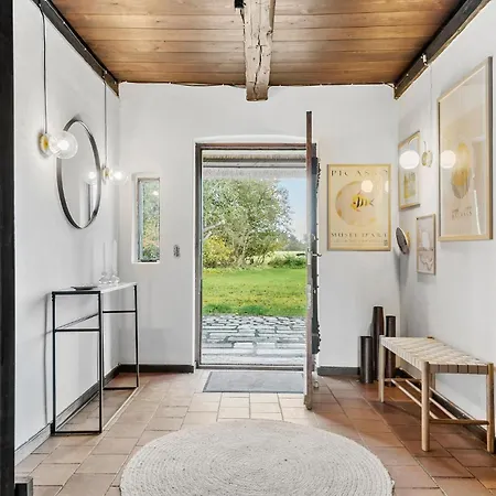 Дом отдыха 5 Bedroom Gorgeous In Ulfborg