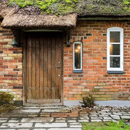 5 Bedroom Gorgeous In Дом отдыха *