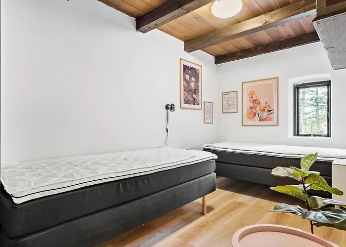 5 Bedroom Gorgeous In Дом отдыха *